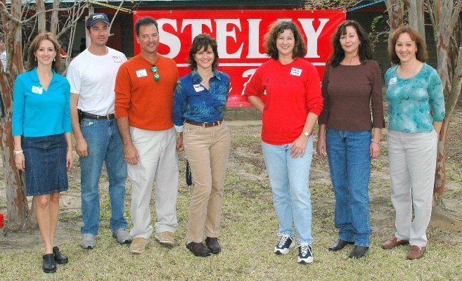 DSC_0033 Tobi Stelly Gomez, Donny Stelly, Chris Stelly, Suzette Stelly Simms, Claire Stelly, Pam Stelly Thibodeaux, Cindy Stelly Matthews