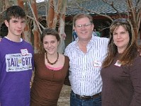 DSC_0012 Brennan Stelly, Kaitlyn Stelly, David Stelly, Candice Stelly